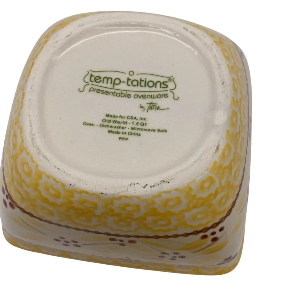 Temptations Old World Yellow square‎ serving bowls yellow 1.0 1.5qt set of two